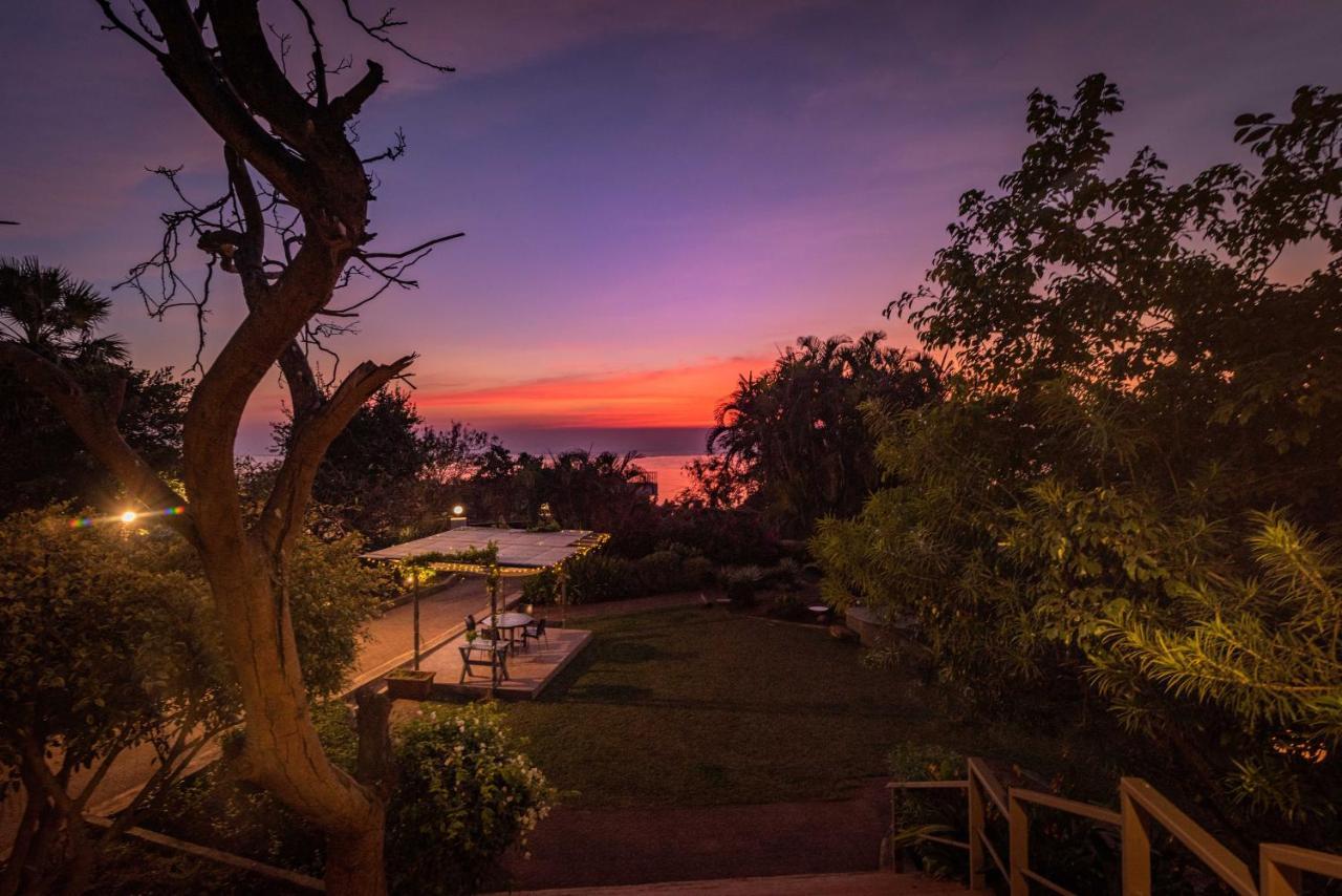 The Lighthouse - Formerly Known As Utan Sea Resort Thane Ngoại thất bức ảnh